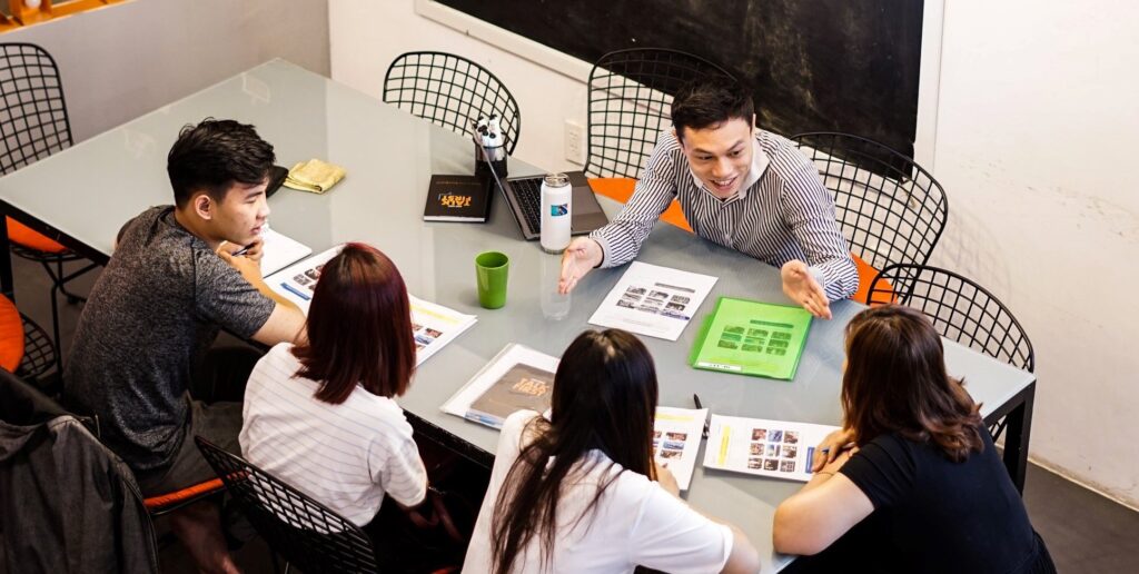 khóa học tiếng anh cho người mới bắt đầu tại TalkFirst